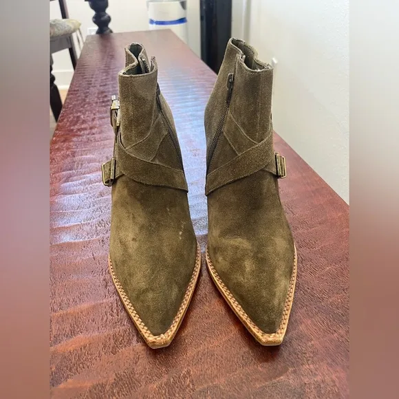 Jeffrey Campbell Texan Green Suede Buckle Western Festival Point Toe Boots 9