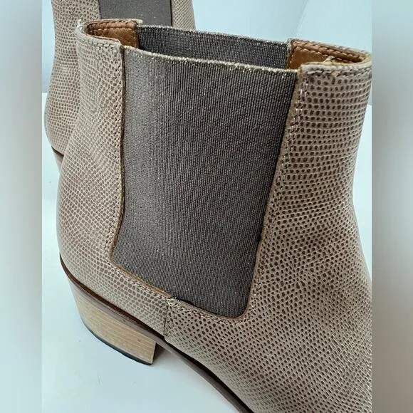 Jerry Ankle by Beau Coops All Leather Light Brown Round Toe Heel 7.5