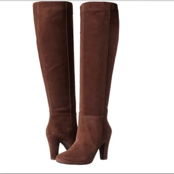 🆕🎉💕JESSICA SIMPSON SUEDE BOOTS💕