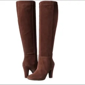 🆕🎉💕JESSICA SIMPSON SUEDE BOOTS💕