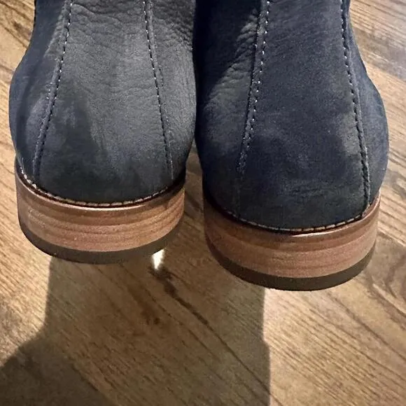 JOHNSTON &amp; MURPHY Cormac Suede Chelsea Boots 10.5M