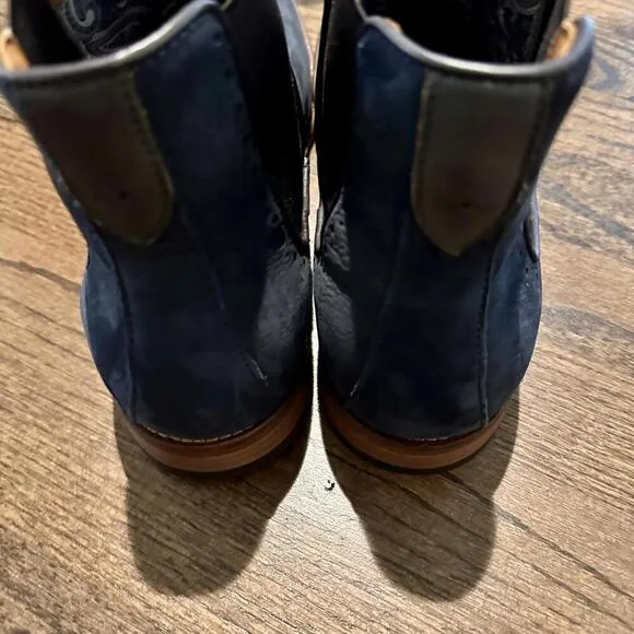 JOHNSTON &amp; MURPHY Cormac Suede Chelsea Boots 10.5M