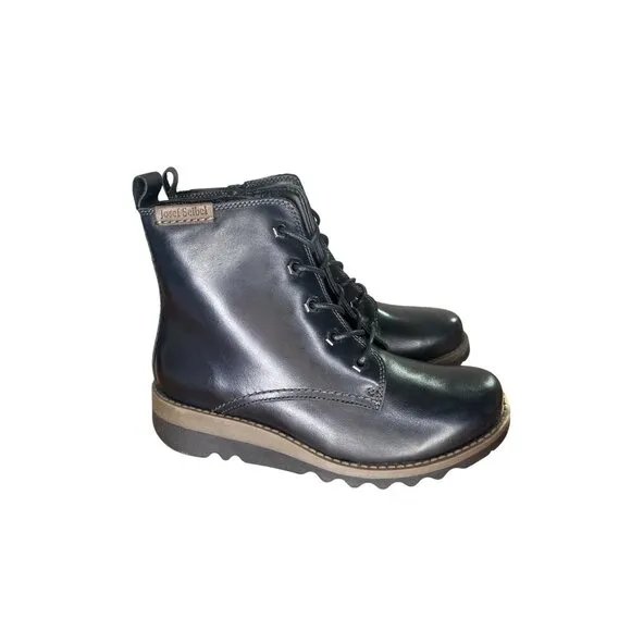 Josef Seibel Lina 06 black leather boot with faux fur lining. Size 6 Comfort