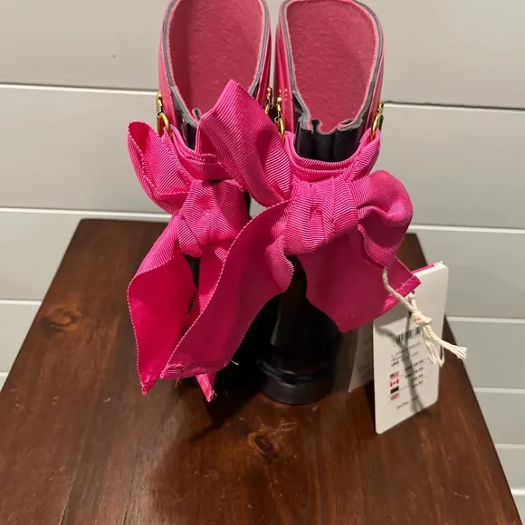 Joules Pink Size 9 Toddler &amp; Naturino Black w/faux fur Size 9 (2 Set Boots)