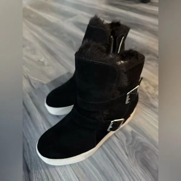 J/SLIDES Women’s Black Faux Fur Lined Winter Ankle Buckle Boots
