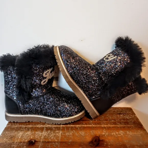Juicy Couture Windsor Girls Sparkle Boots