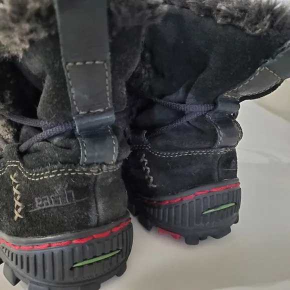 KALSO EARTH Sz 7 Black Suede Ankle Boots Faux Fur Winter Lace Up Gorp Boho Comfy