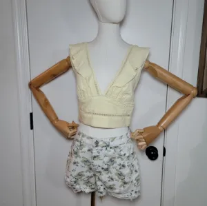 KanCan Floral Summer High Rise Shorts 100% Cotton Size Medium
