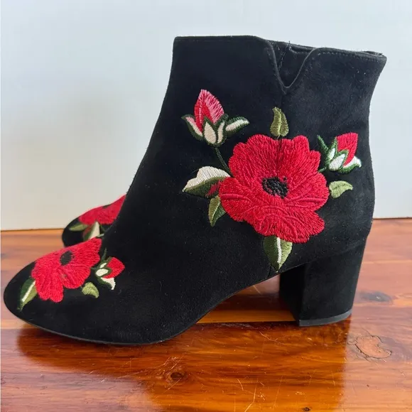 Kate Spade New York Langton Black Floral Suede Boots