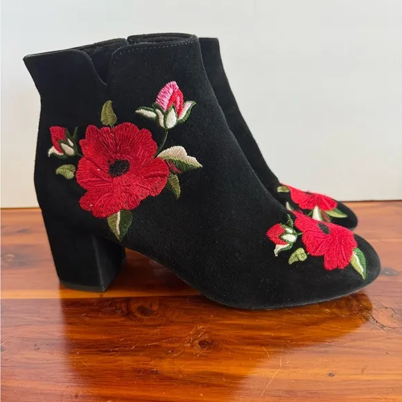Kate Spade New York Langton Black Floral Suede Boots