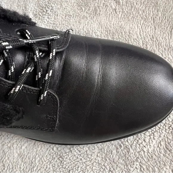 Kate Spade Raquelle Lug Sole Lace-Up Sherpa Faux Fur Combat Boot Black Sz 6