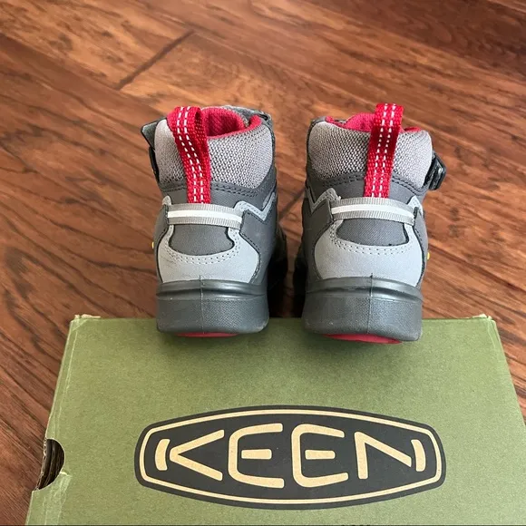 KEEN Hikeport II Sport Waterproof Boot. Size 10
