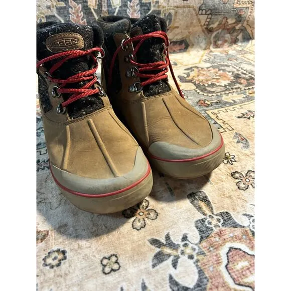 Keen insulated winter boots leather women’s outdoor boots size 9