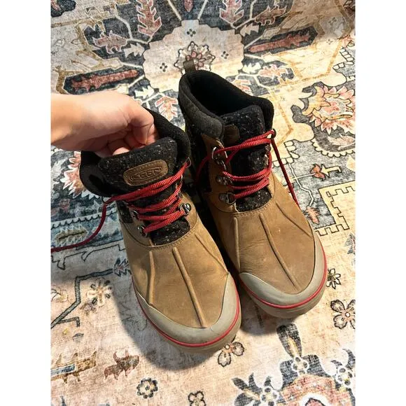Keen insulated winter boots leather women’s outdoor boots size 9