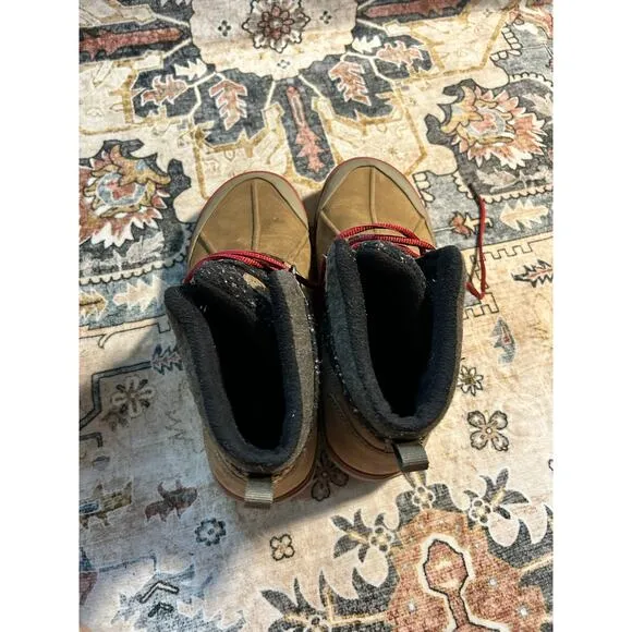 Keen insulated winter boots leather women’s outdoor boots size 9