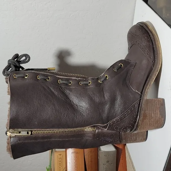 KELSI DAGGER Brooklyn Mashida Wingtip Leather Faux Sherling Lined Boots 5.5