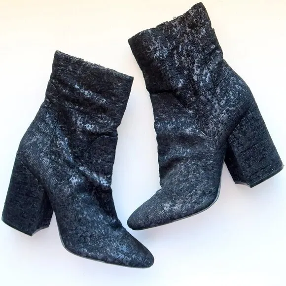 Kendall   Kylie Black Jacquard Canvas Block Heel Boots Booties Size 10