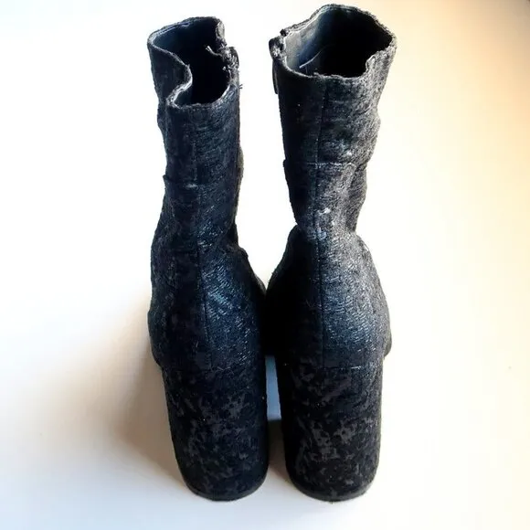 Kendall   Kylie Black Jacquard Canvas Block Heel Boots Booties Size 10