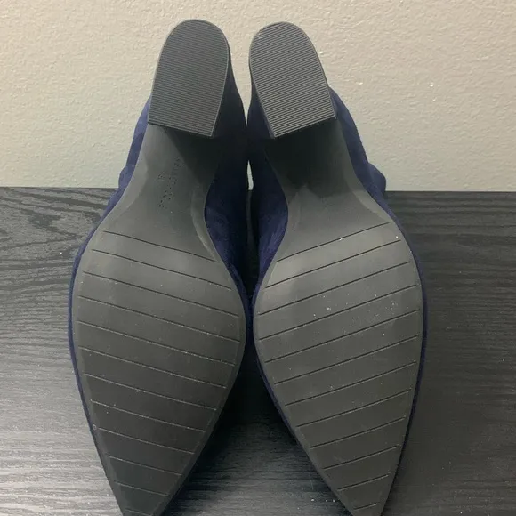 Kenneth Cole Gracelyn Navy Suede Boots
