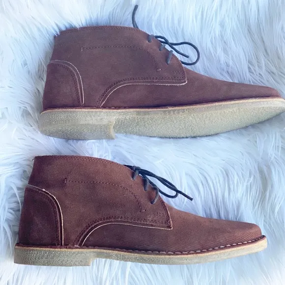 Kenneth Cole Reaction Passage Suede Chukka boots