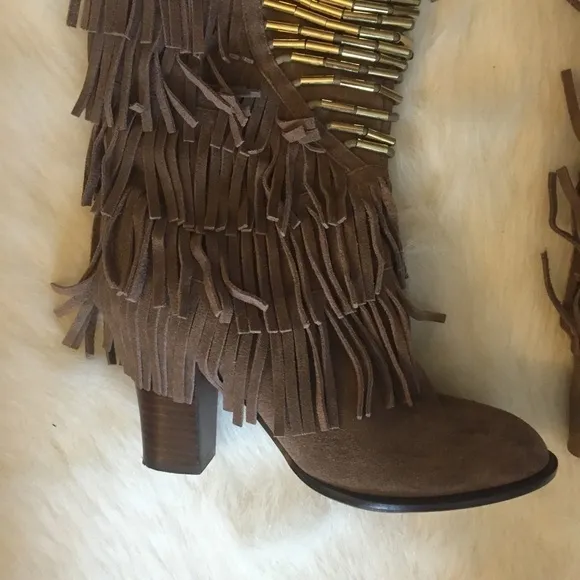 Kitson Star Ash Blonde Ambition Taupe Fringe Boots