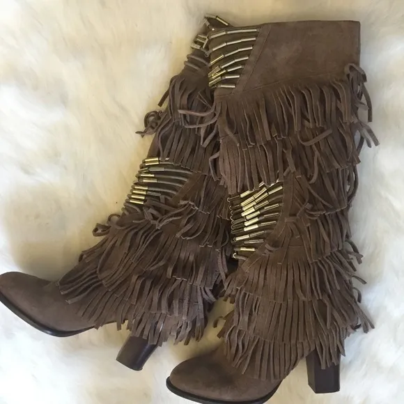 Kitson Star Ash Blonde Ambition Taupe Fringe Boots