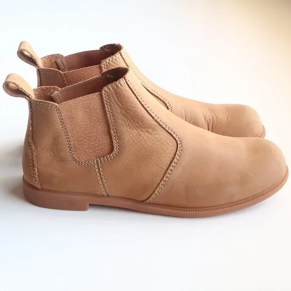 Kodiak Tan Nubuck Leather Low-Rider Original Pull-on Chelsea Ankle Boots Booties
