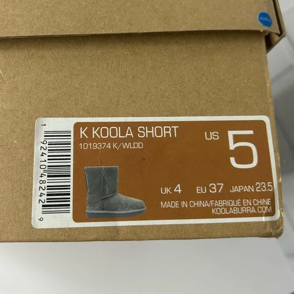 Koolaburra Grey suede Koola Boots size 5 Kids