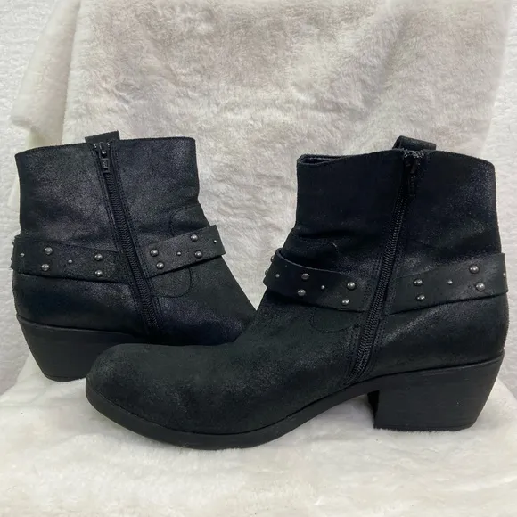 Korks by Kork-Ease Ankle Boots Moto Cassandra Suede Leather Studded Harness. 11