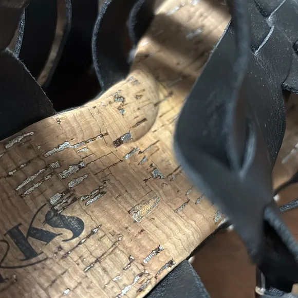 Korks fisherman sandals