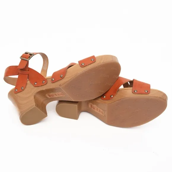 Korks. New!  Bagley Chunky Heeled Sandal.