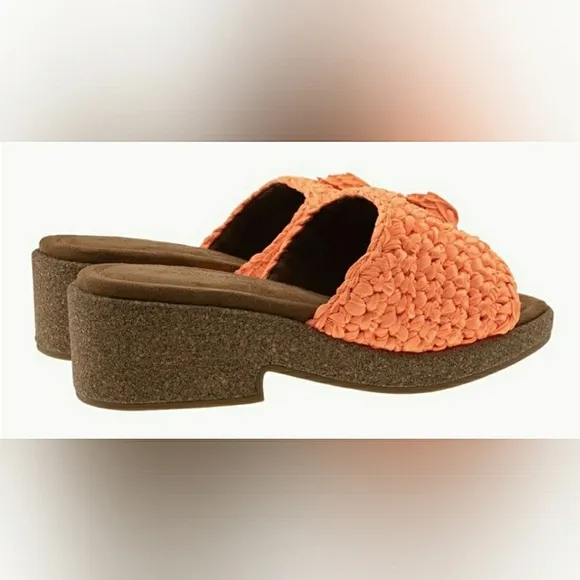 Kurt Geiger Coral Orange Casual Crochet Eagle Slip-On Slide Sandals New