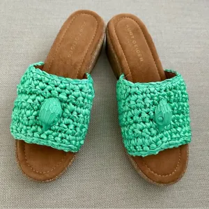 Kurt Geiger London Women’s 7 Eagle Green Crochet Cork Slide Sandals