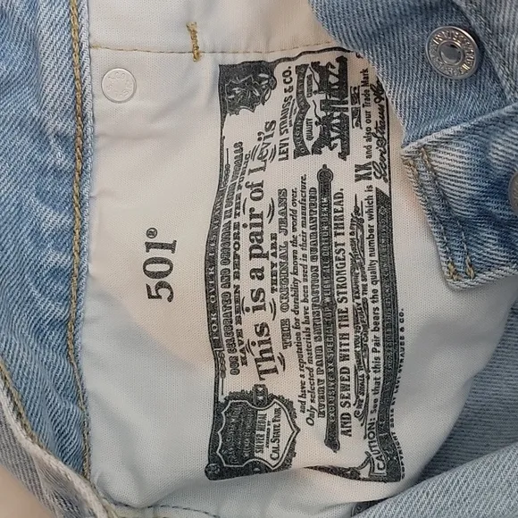 Levis High Rise Button Fly 501 Jean Shorts Lightly Distressed Size 27 Raw Hem