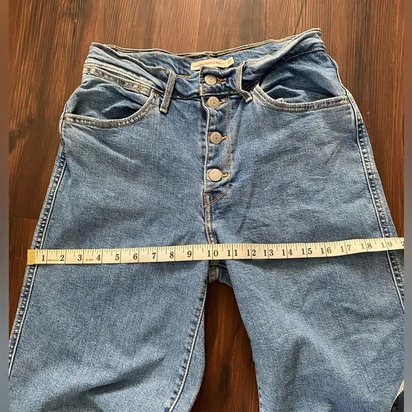 Levis Mile Wide Leg Women's Cropped Jeans, Size 27