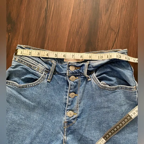 Levis Mile Wide Leg Women's Cropped Jeans, Size 27