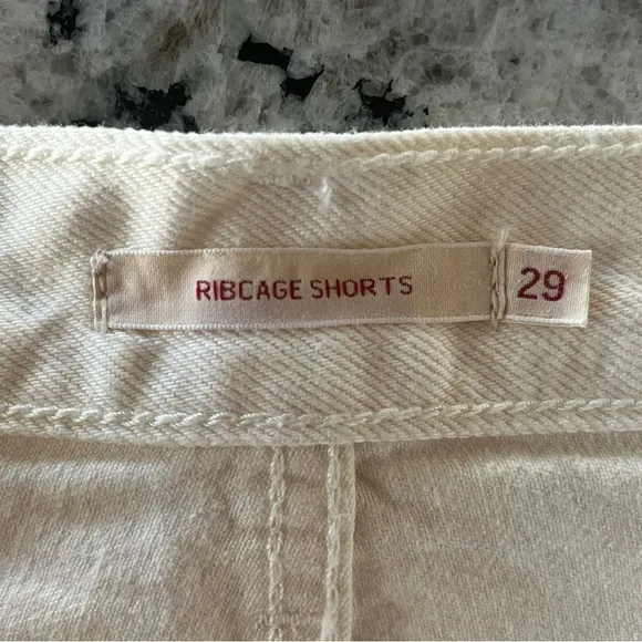 LEVI'S Ribcage Super High Rise Button Fly Denim Shorts Ivory Dust White Size 29