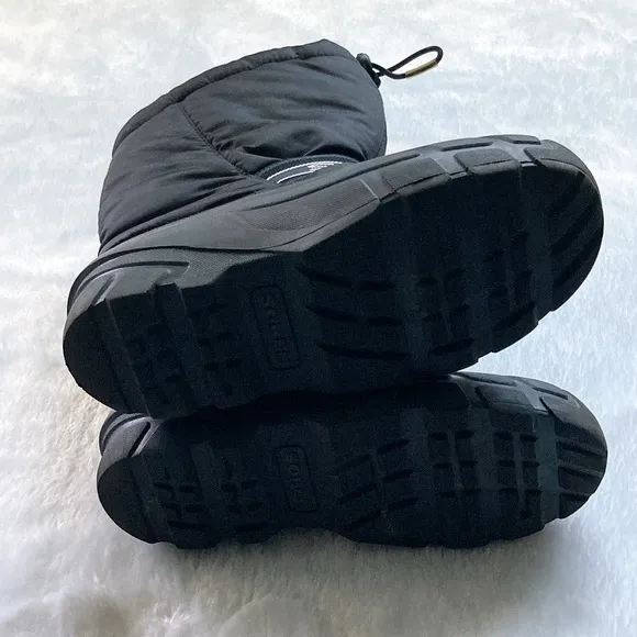 Like New Sorel Cub NY1799-011 Youth Insulated Lined Black Snow Boots Size 4
