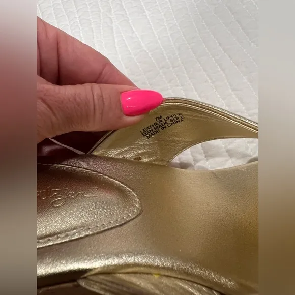 Lilly Pulitzer gold wedge Selena sandals