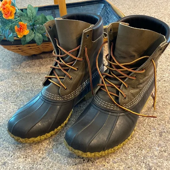 L.L. Bean Small Batch Bean Boots Men’s 8M 503049 Waterproof Lower FM Duck Boots