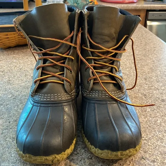L.L. Bean Small Batch Bean Boots Men’s 8M 503049 Waterproof Lower FM Duck Boots