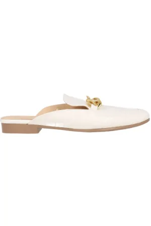 Loafers Mula Efecto Piel Cadena