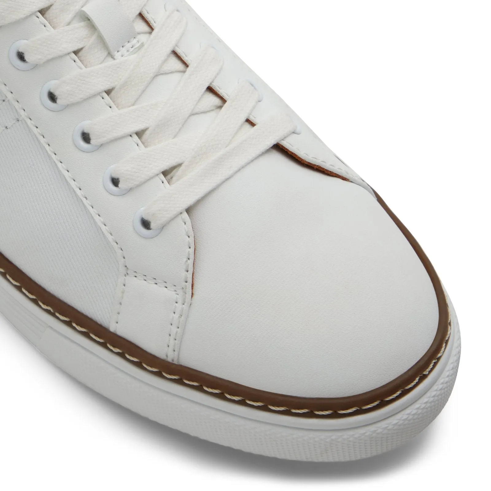 Loftus / Lace Ups