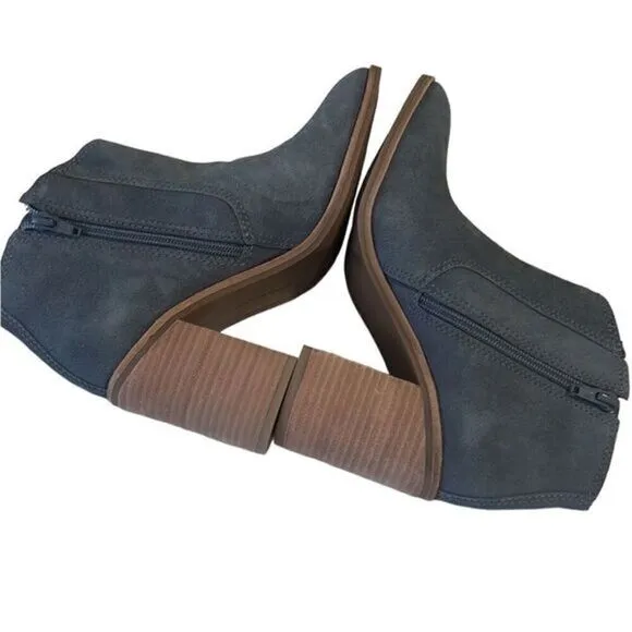 Lucky Brand Pellyon Slate Gray Suede Zip Wooden Western Ankle‎ Boots Sz 7 New