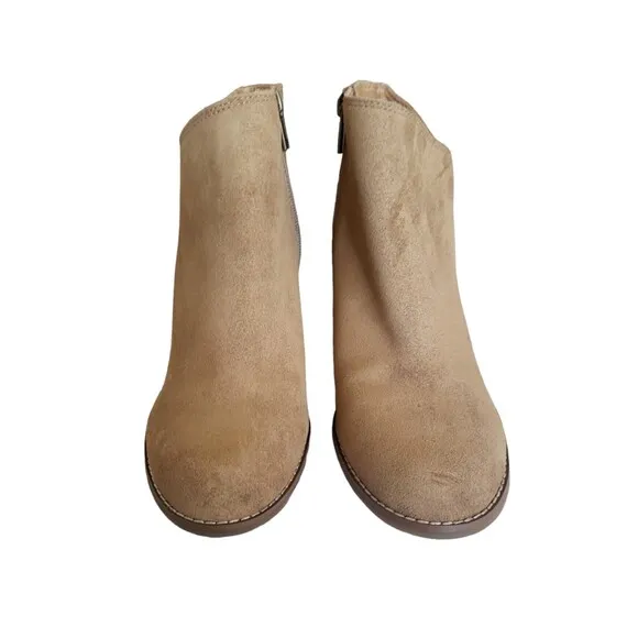 Lucky Brand Yakeena Ankle Boots Size 10 Tan Suede Upper Wooden Wedge Side Zipper