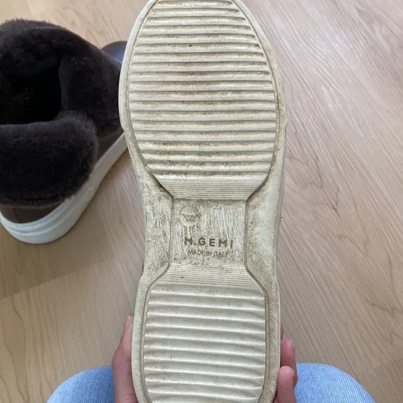 M Gemi Boots - size 8.