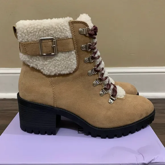 Madden Girl Tan Lug Sole Faux Fur Hiker Boots Size 9.5 Women’s Boots