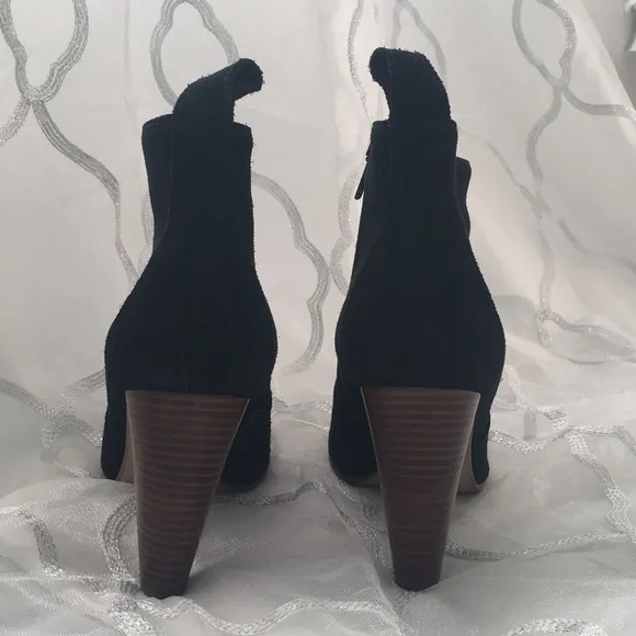Madewell 1937 black suede ankle boots