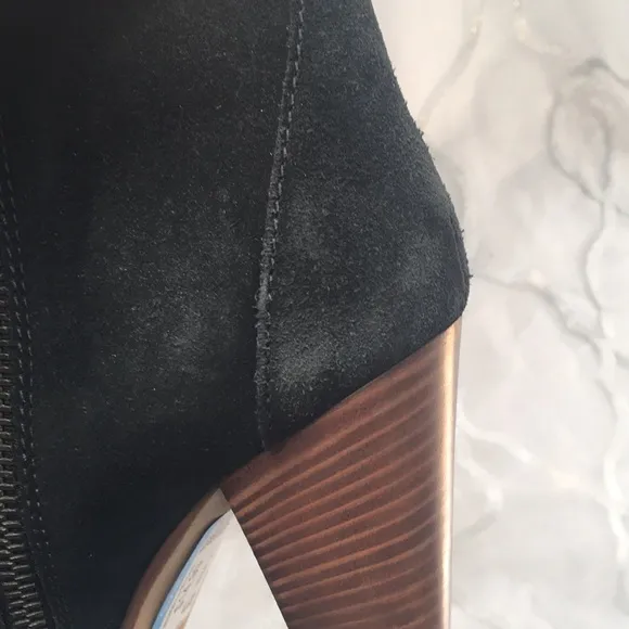 Madewell 1937 black suede ankle boots