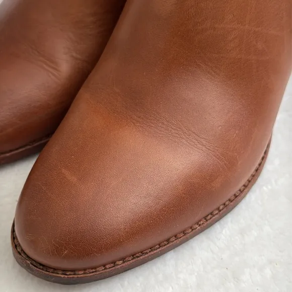 Madewell | The Regan Leather Block Heel Chelsea Boot English Saddle J8307 (7.5)